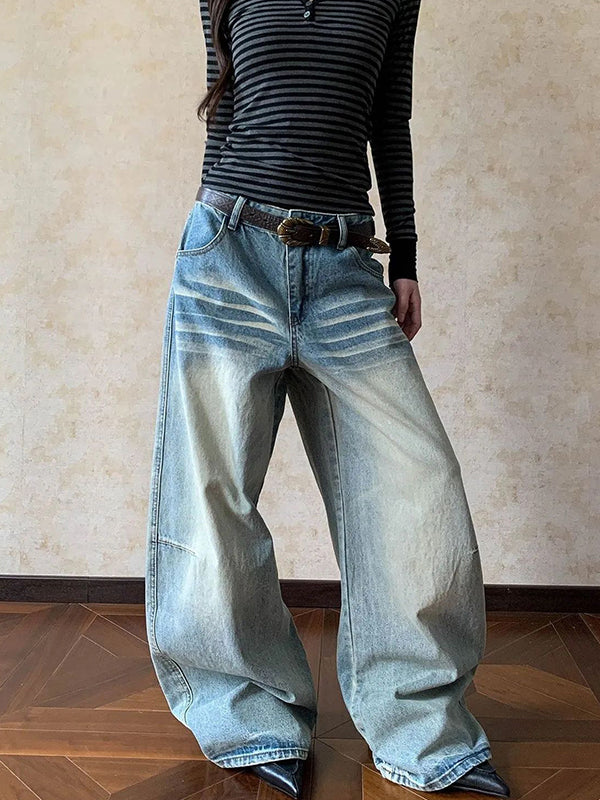 Retro Design Aesthetic Boyfriend Jeans