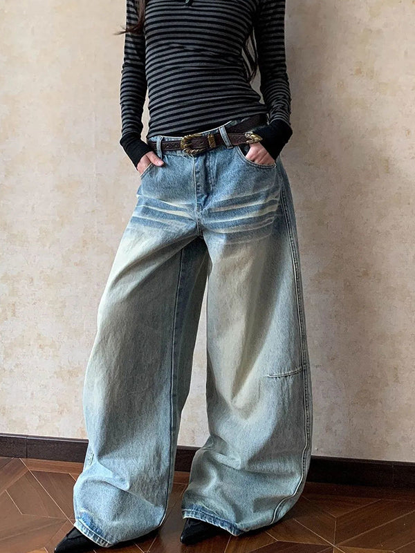 Retro Design Aesthetic Boyfriend Jeans